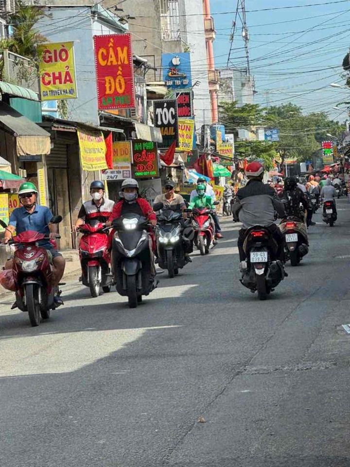 Nhà đẹp Dương Thị Mười_80m2,gác lửng-2p ngủ,hẻm xe hơi