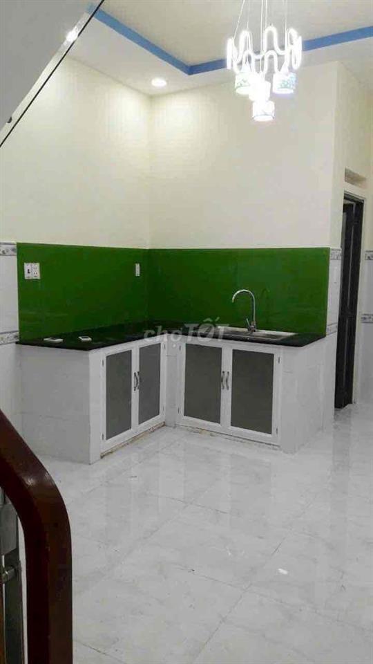 Nhà sạch mới ĐHT_38m2 đúc 1lầu,2p ngủ-Ngay Cầu vượt An sương