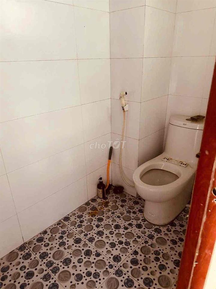 cho thuê nhà kho Xưởng 9x20m. sẵn điện 3 pha