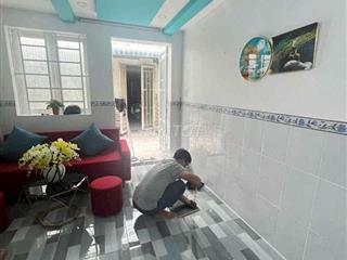 bán nhà 1 tret Lầu 2 pn.