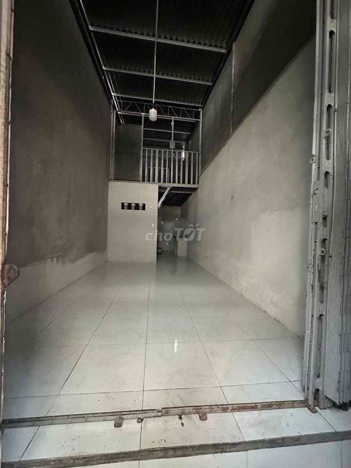 cho thuê nhà nguyên căn 3x12m có gác