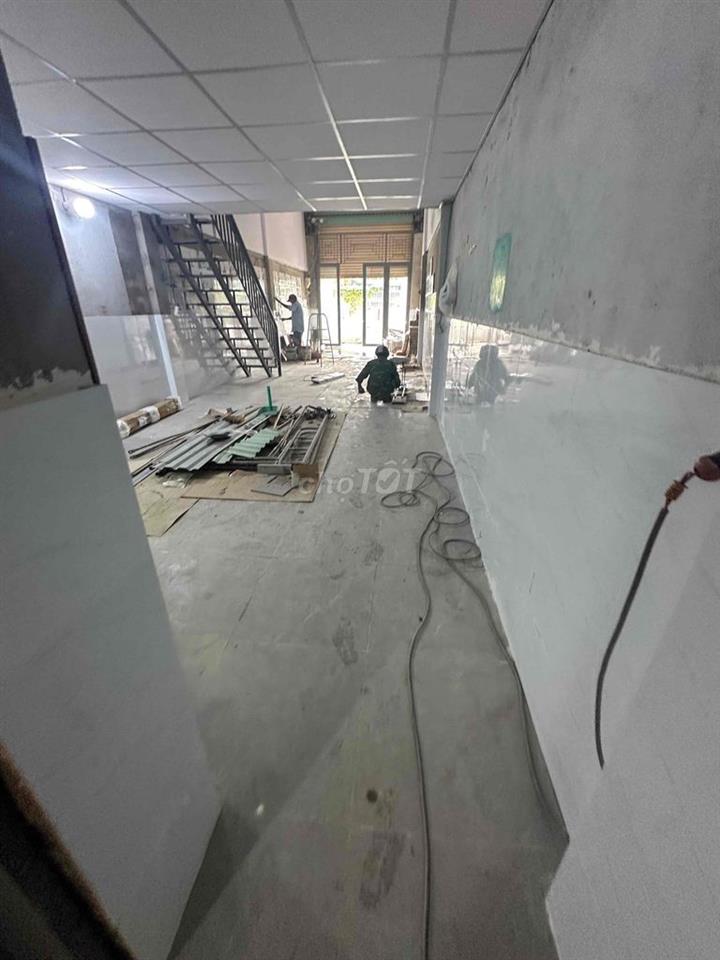 cho thuê nhà 4x18m 3 phòng ngủ