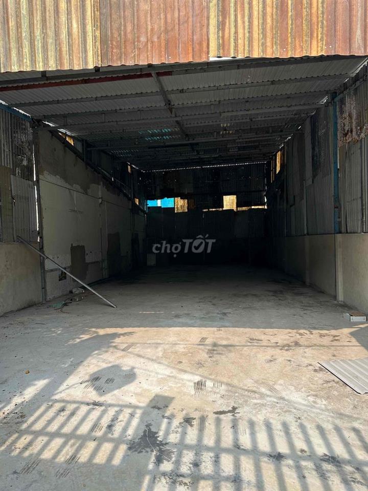 cho thuê nhà xưởng 250m2 apd3