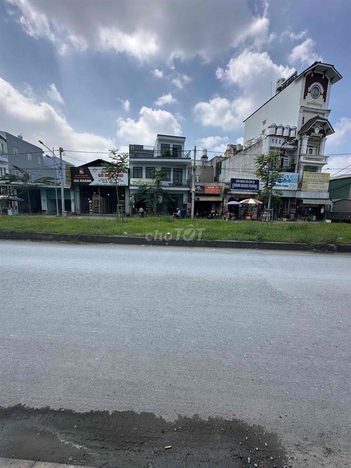 cho thuê mb kioot kinh doanh . có gác