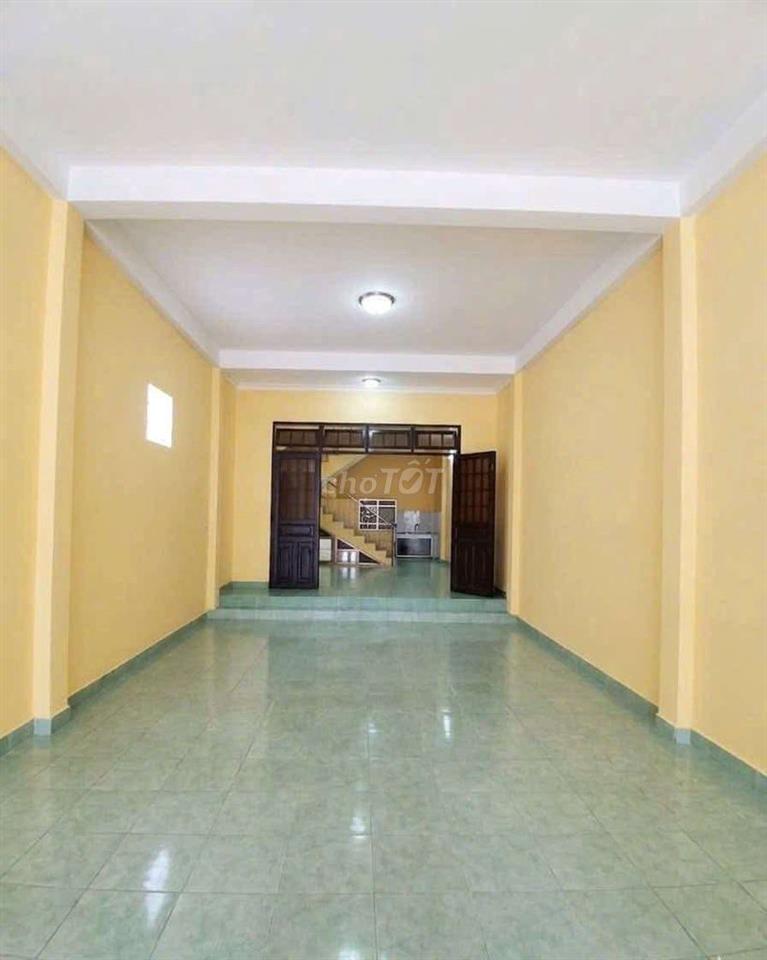 nhà mặt tiền hiêp thành,trêt trống suốt phù hợp kinh doanh ,3pn