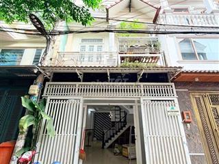 nhà mới gần trường hoc ,gần chợ 4pn 2may lanh 3wc .dg ôtô thông 