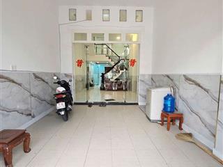 nhà mặt tiền đường đông đúc thuận tiện kinh doan buon ban 4pn 3maylanh
