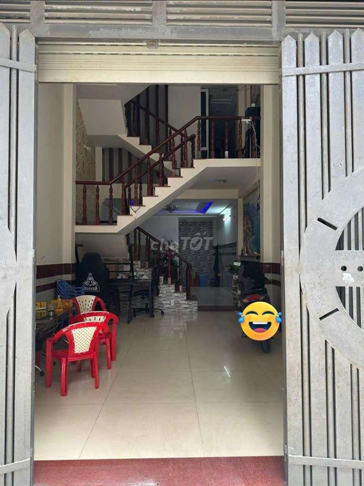 nhà 1/ nguyễn ảnh thủ .hẻm 6m . ôtô đậu trong nhà .5pn 