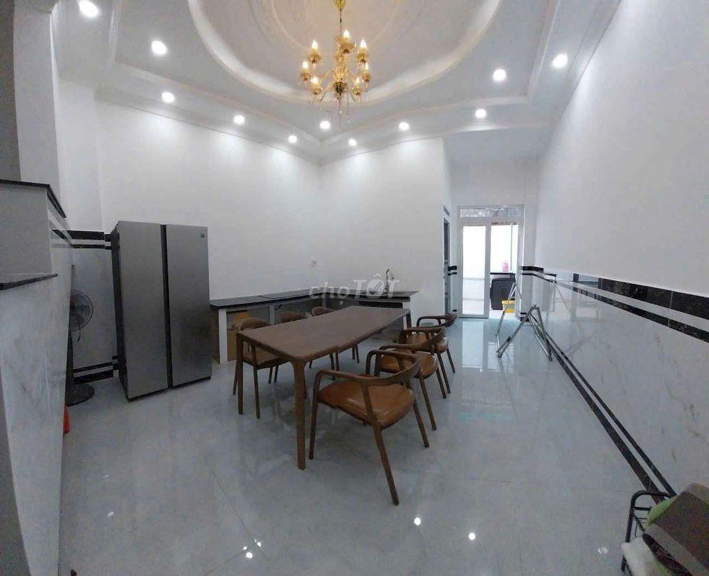 CHO THUÊ NHÀ 551 LÊ VĂN KHƯƠNG