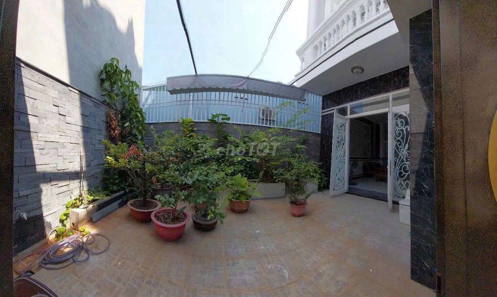CHO THUÊ NHÀ 551 LÊ VĂN KHƯƠNG