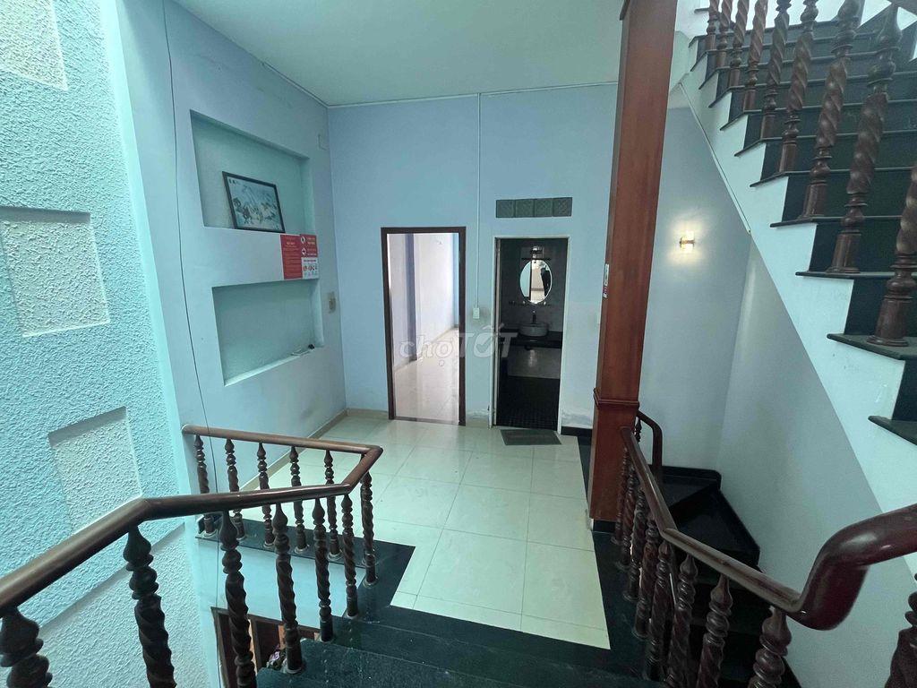CHO THUÊ NHÀ NGUYÊN CĂN 250m2, D.27 LÊ THỊ RIÊNG 18 TRĐ