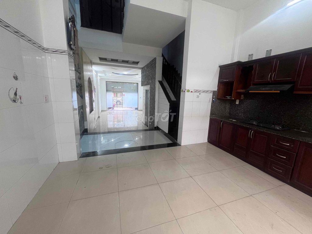 CHO THUÊ NHÀ NGUYÊN CĂN 250m2, D.27 LÊ THỊ RIÊNG 18 TRĐ