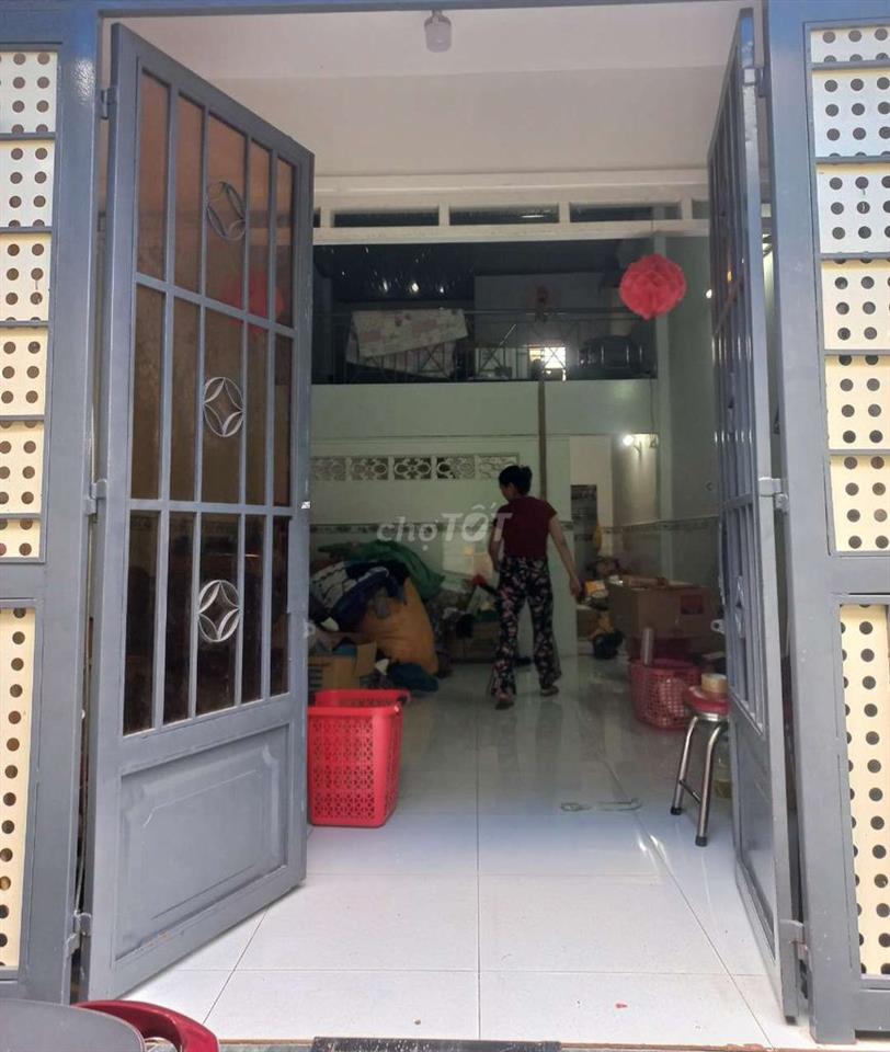 Mới,🎄4x20,có 2ph kín🎄Hẻm 4m tiên làm kho,May măc,Online🎄 HiệpThành,Q12