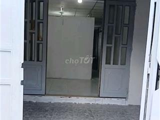 Giá rẻ🎋,4x16  cấp bốn 2ph🎋 Hẻm to thông🎋Tân Chánh Hiệp Q12