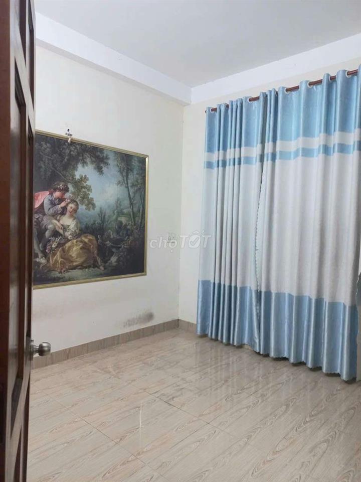 Mơi 5x11 ⚘️Đuc 3 lầu,5ph 4WC xe hơi vào nhà ok ⚘️Hiẹp Thành Q12