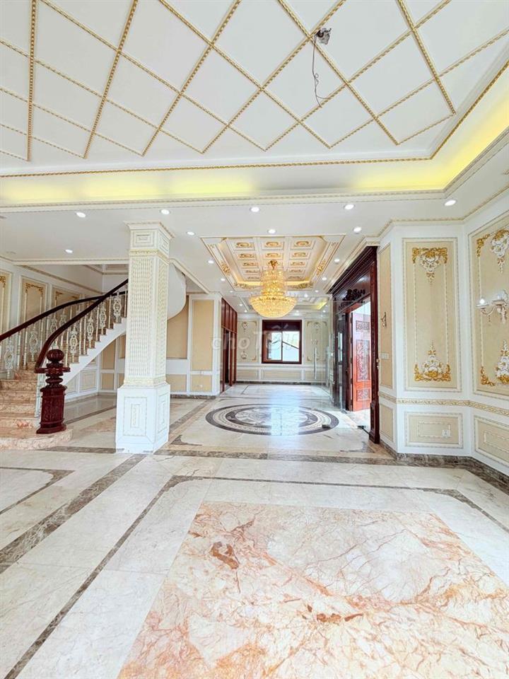 biệt phủ đẹp quận 12… thế giới không gian rất mỹ miều