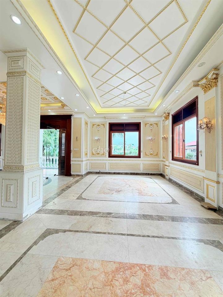 biệt phủ đẹp quận 12… thế giới không gian rất mỹ miều