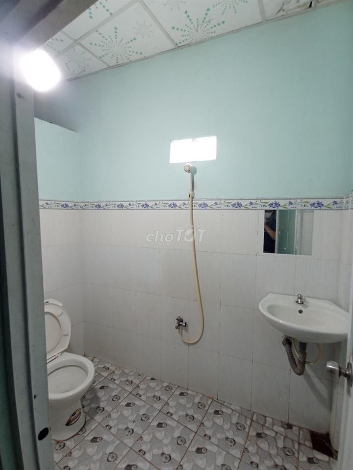 CHO THUÊ NHÀ - HẺM HUỲNH THỊ HAI - QUẬN 12