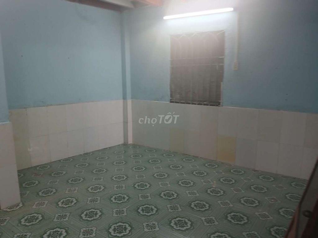 cho thuê nhà dt 5x18m có điện 3 pha