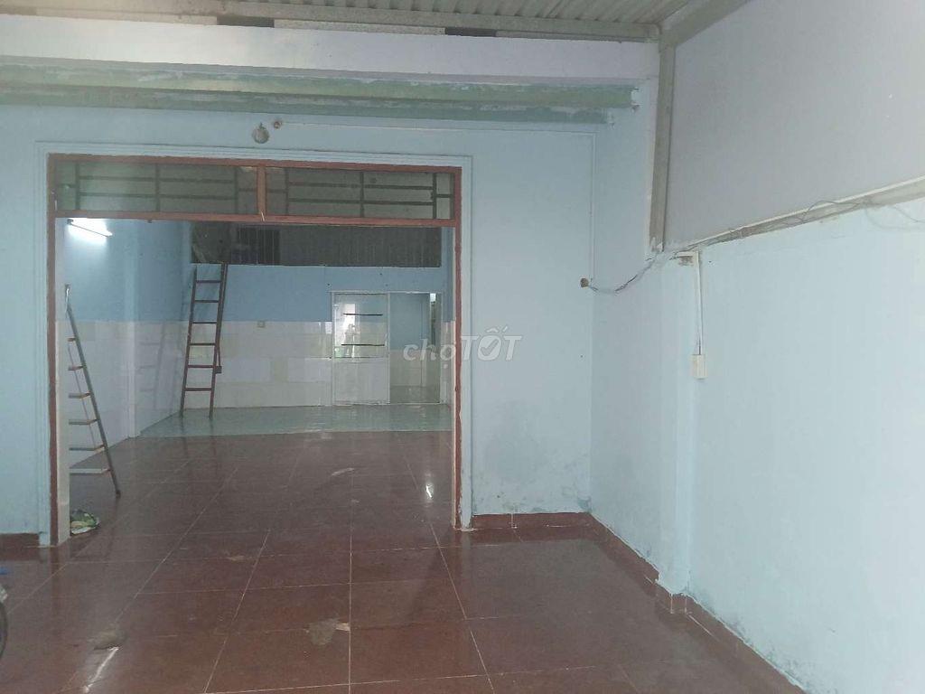 cho thuê nhà dt 5x18m có điện 3 pha