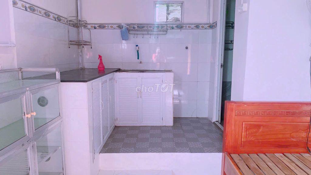 Nhà cấp 4 gần chung cư Picity TX14