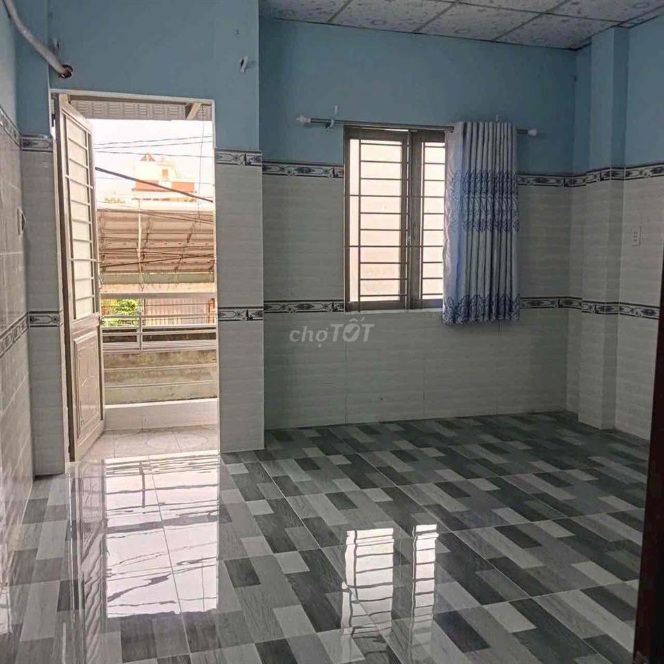 nhà cho thuê tl 19 gần cầu vượt gã tư ga