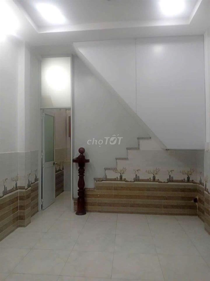 Cho thuê nhà mặt tiền đường Thới An 12