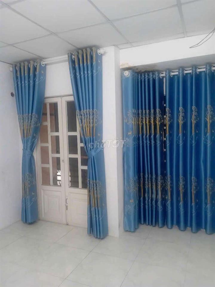 Cho thuê nhà mặt tiền đường Thới An 12
