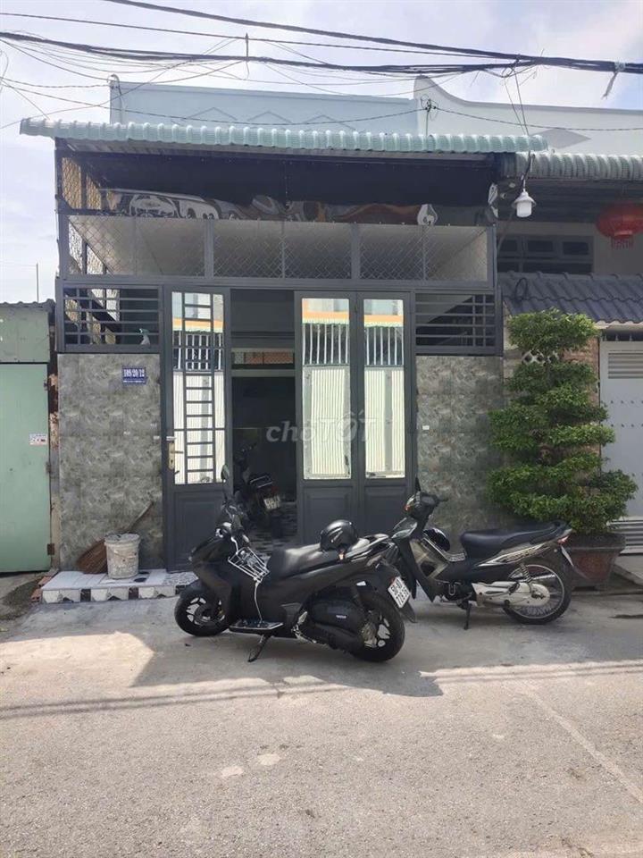 cho thuê nhà nguyên căn tx33. 4,5x17. 9tr5 1 tháng 
