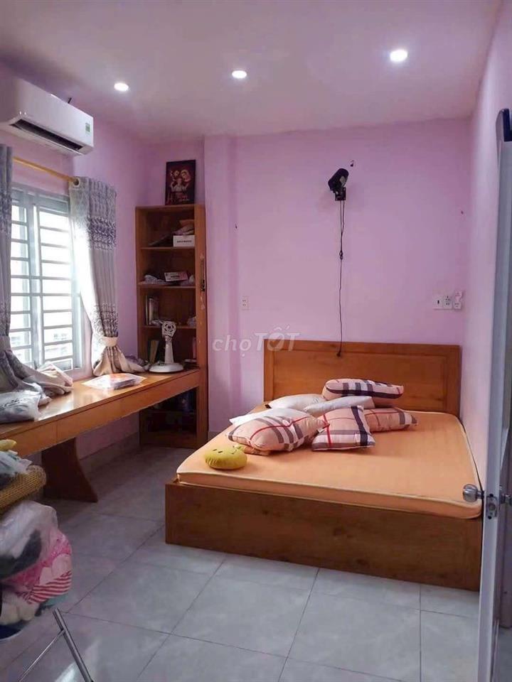 Cho thuê nhà nguyên căn ngay chợ thạnh Xuân. q12. 6tr 1 tháng 