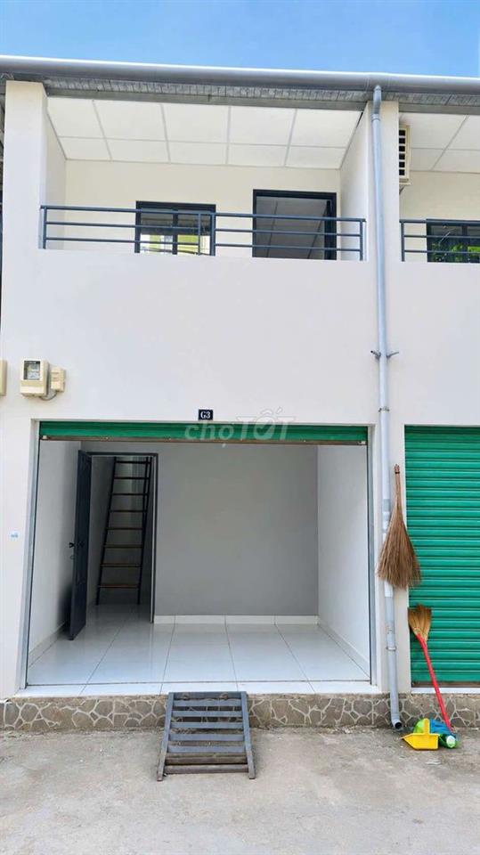 Nhà hẻm thông xe hơi Trường Chính dt 4x10m 1 lầu đúc suốt