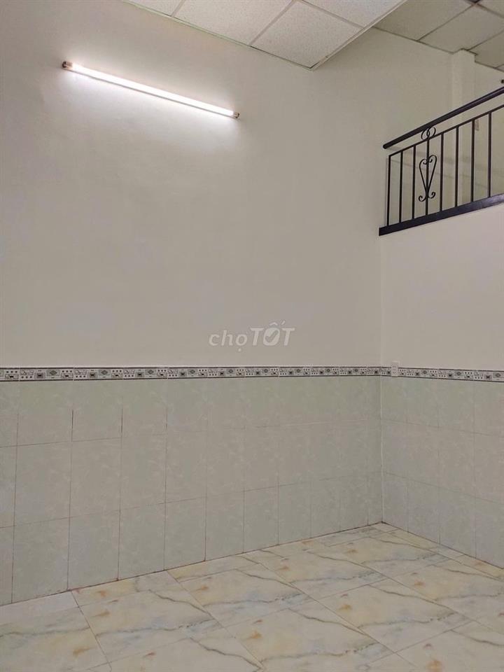 Cho thuê nhà nguyên căn 40m², 2PN, Đường Thới An 10, Quận 12