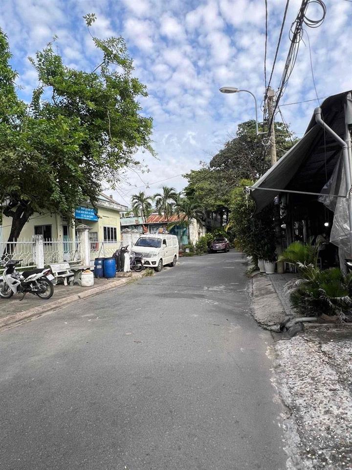 Cho thuê nhà mặt đường