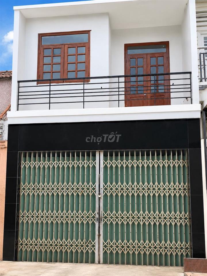 Cho thuê nhà nguyên căn, Q12, gần cầu Tham Lương