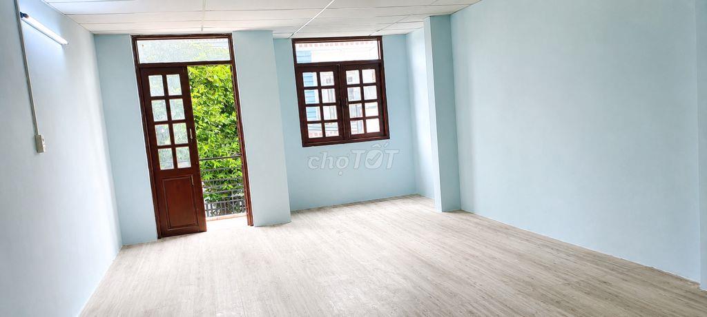Cho thuê nhà nguyên căn, Q12, gần cầu Tham Lương