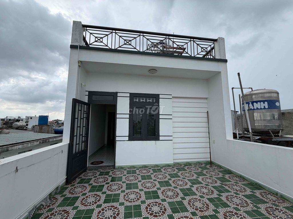 Cho thuê phòng tầng 2 rộng 50m2