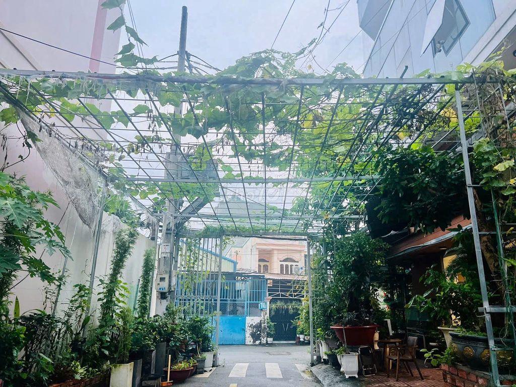 BÁN NHÀ GÓC 2 MẶT TIỀN