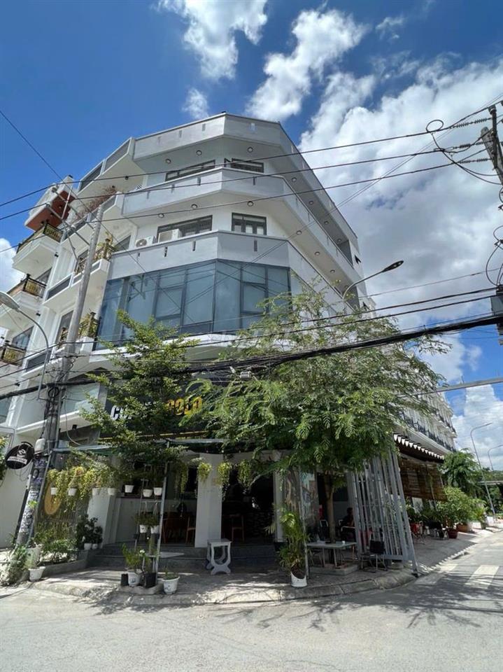 BÁN NHÀ GÓC 2 MẶT TIỀN