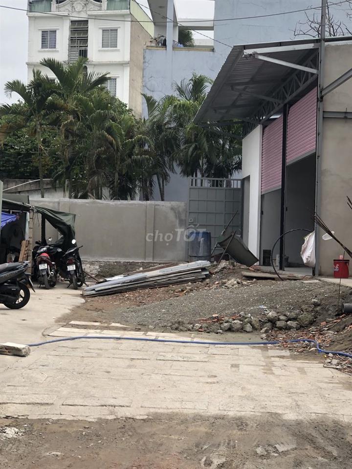 Cho thuê nhà kho mới xây 430m2 Hà Huy Giáp, ngã tư Ga Quận 12