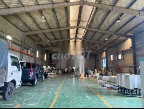 Cho thuê kho xưởng, 800m2, 1100m2, 1850m2 cách ngã tư Ga 1,5km