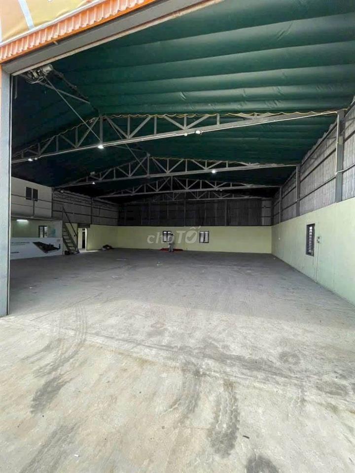 Cho thuê mặt bằng nhà kho đường container 24h, Ql1A Quận 12