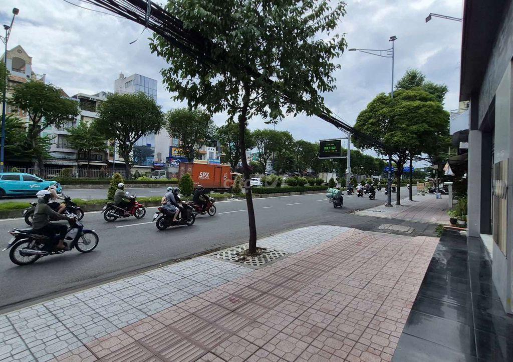 MB vỉa hè ngang 10m, cho thuê