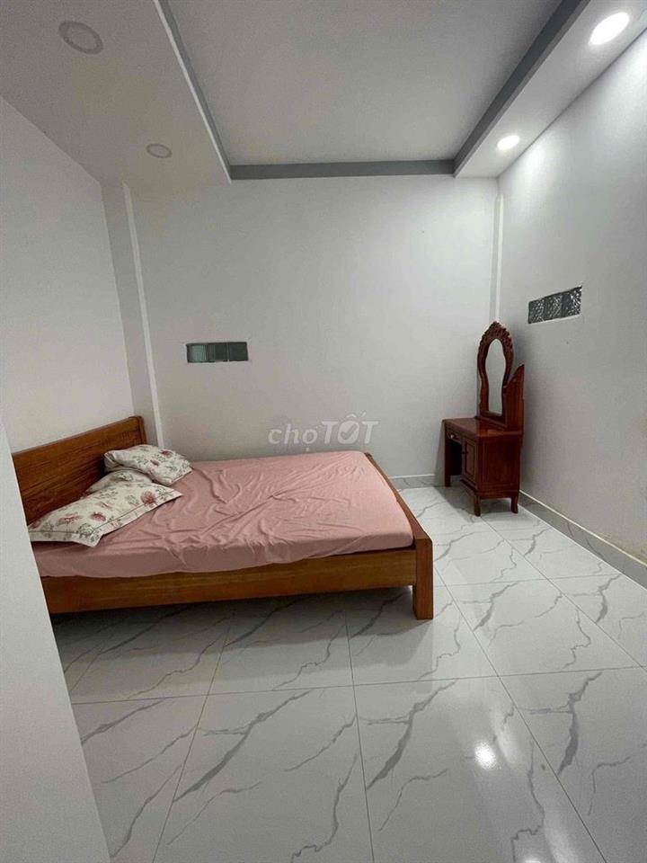 Cho thuê nhà cấp4 2pn, 2máy lạnh, Võ Thị Thừa APĐ Q12