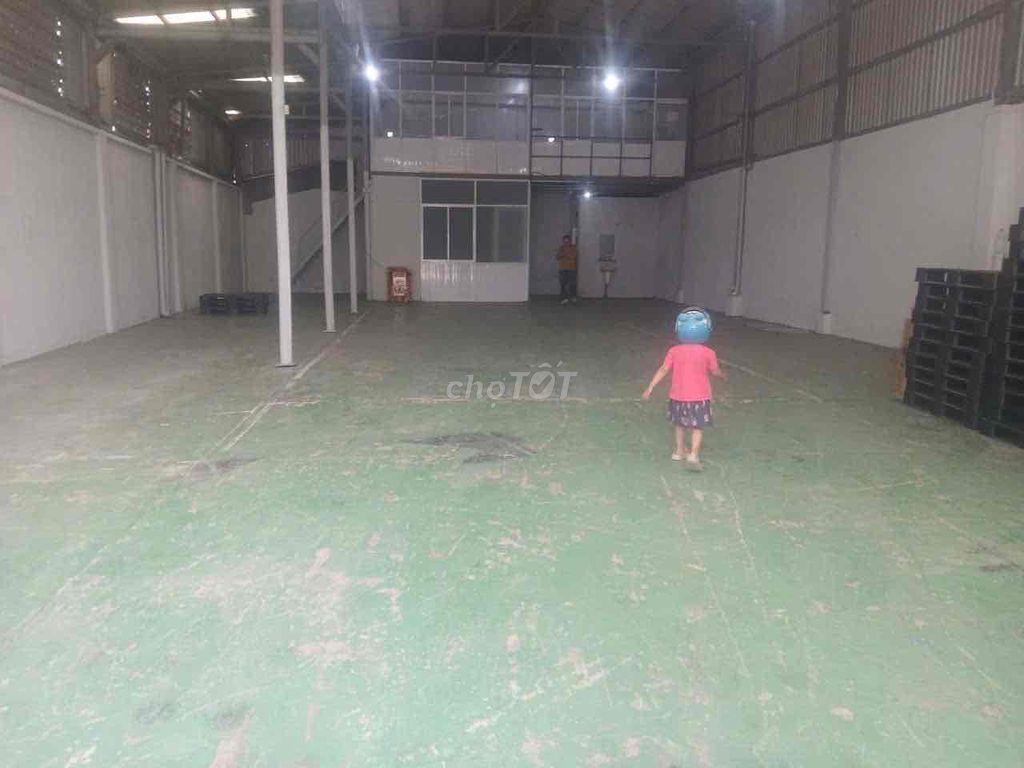 Cho thuê kho xưởng Lê Thị Riêng, Q12