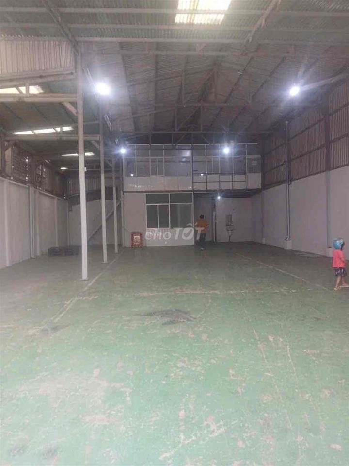 Cho thuê kho xưởng Lê Thị Riêng, Q12
