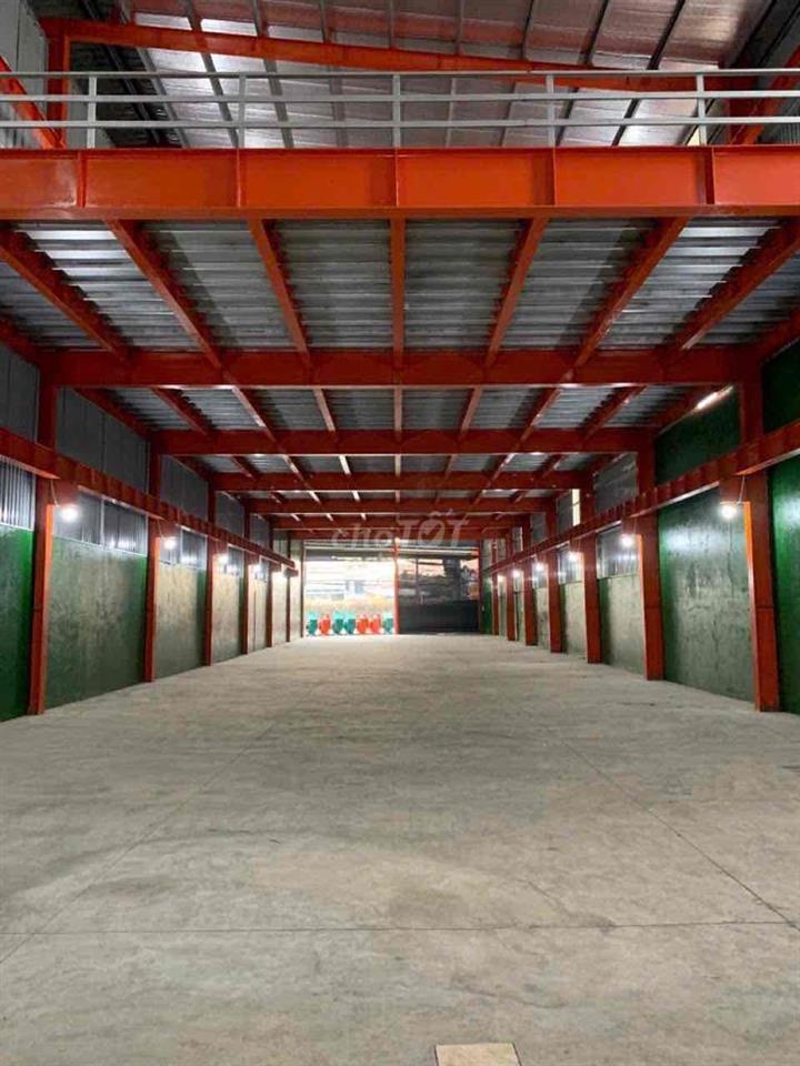 Cho thuê kho xưởng đường xe cont cao ráo, thoáng Thạnh Lộc Q12