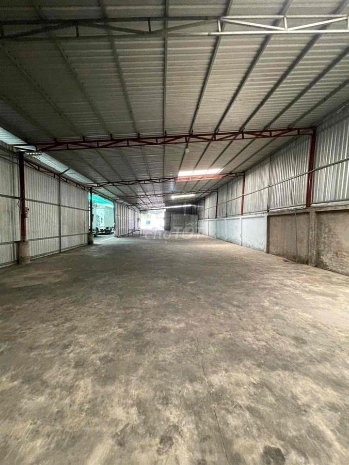 Cho thuê kho xưởng 400m  APĐ Q12