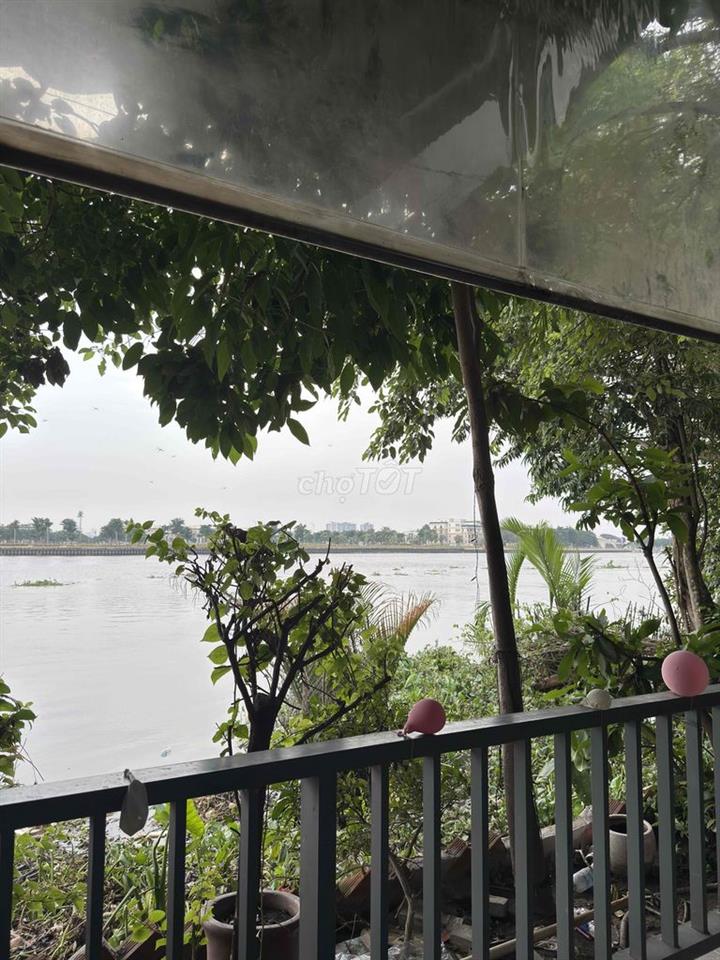 Cho thuê kho xưởng 400m  APĐ Q12