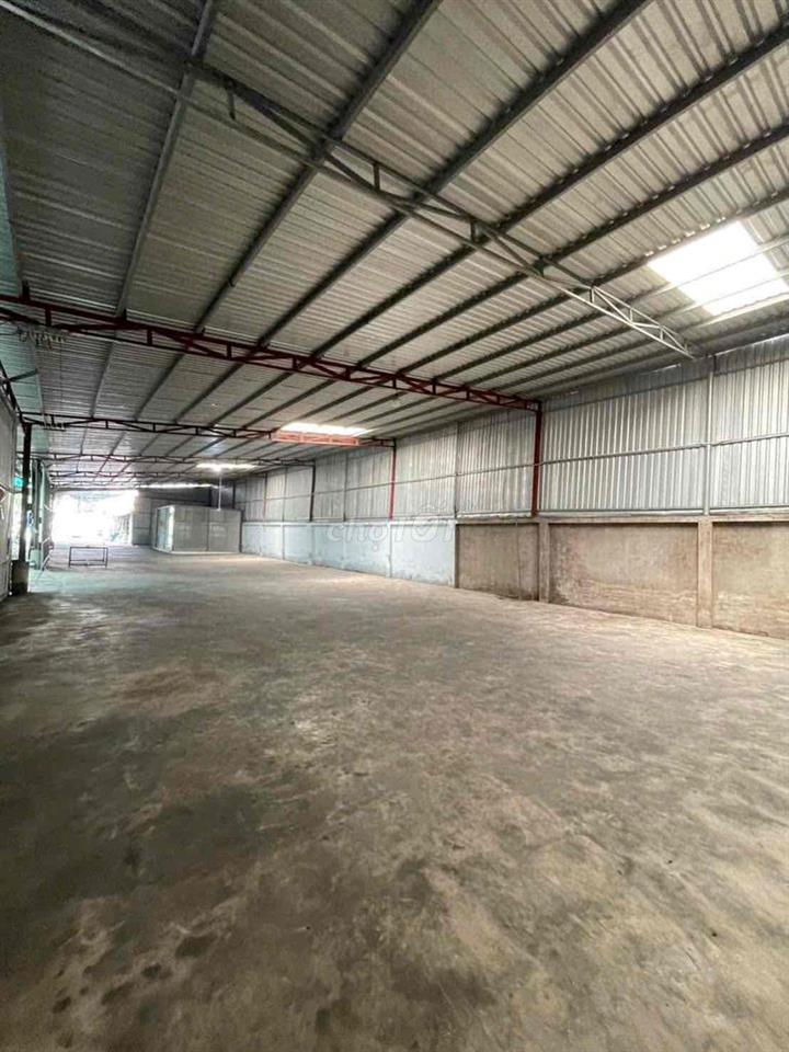 Cho thuê kho xưởng 400m  APĐ Q12