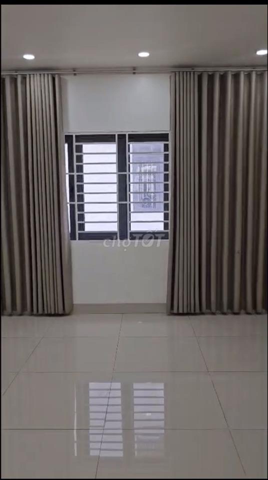 🏠25 tr-Cho thuê nguyên căn mặt tiền Nguyễn Thị Búp-Q12